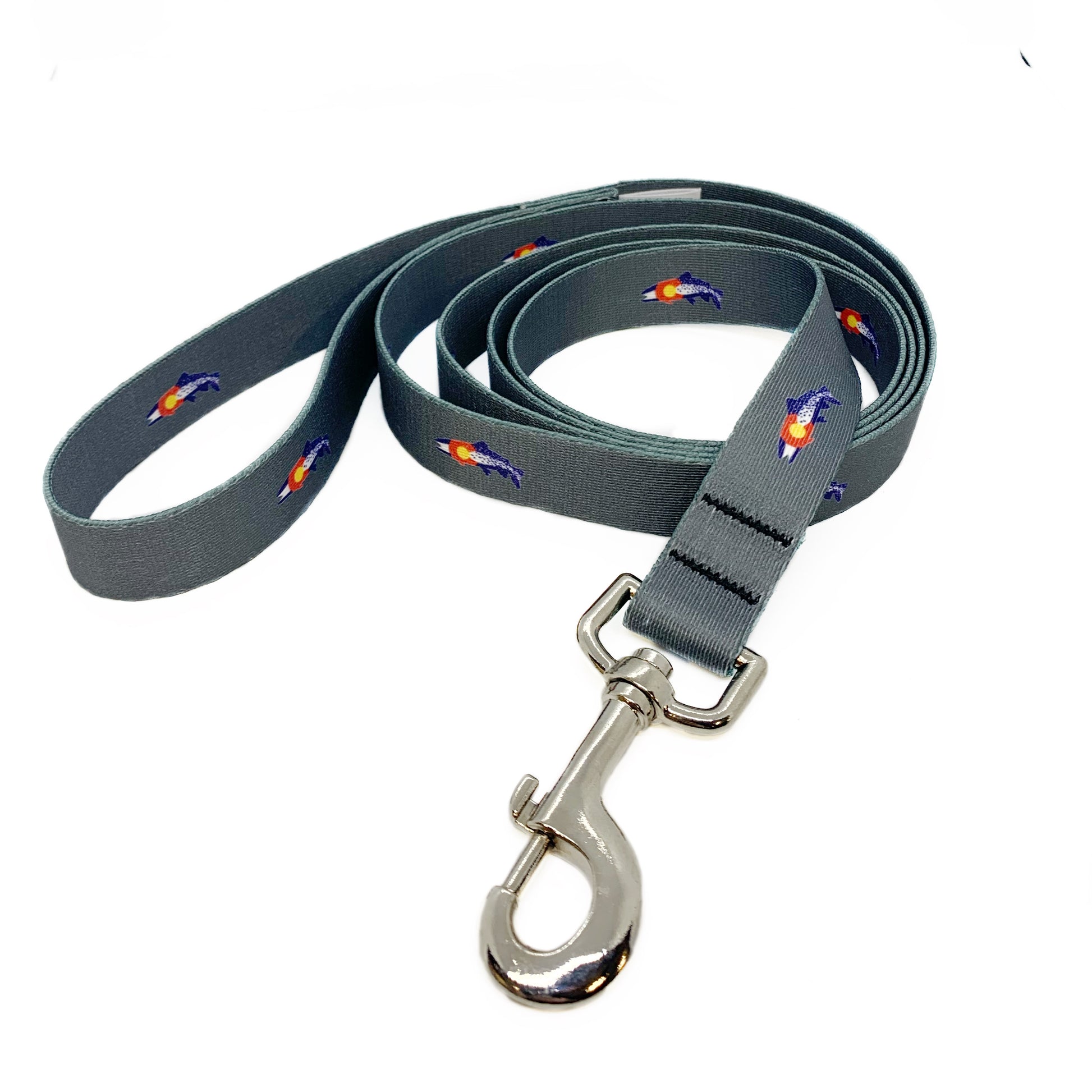 A gray nylon dog leash is shown. Trout in colorado flag colors pattern is printed on it.