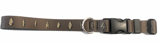 Brown collar with plastic clasp and metal D ring featuring artistically rendered arrowheads.